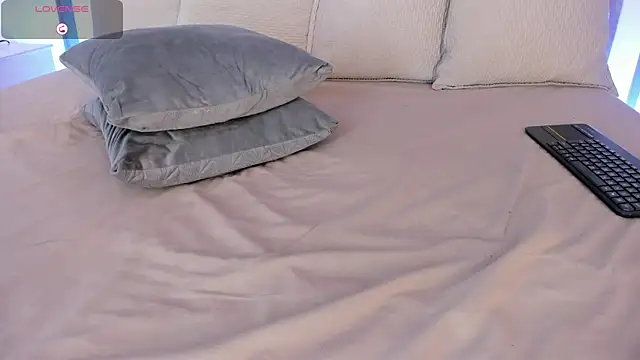 cocoamore webcam