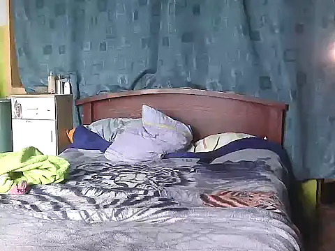 CarlossexVen live cam on StripChat