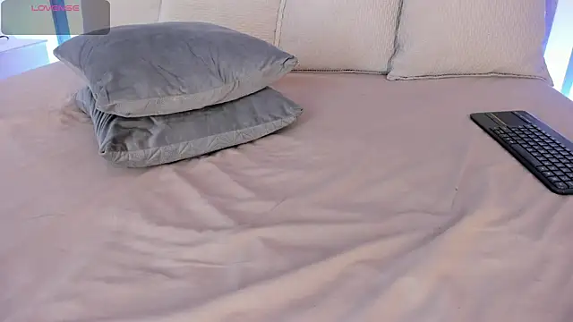 cocoamore webcam