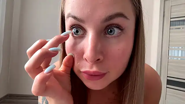 Micky_blush webcam