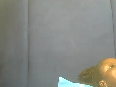tallie_ live cam on StripChat