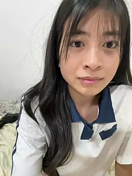 yiyiya520 webcam