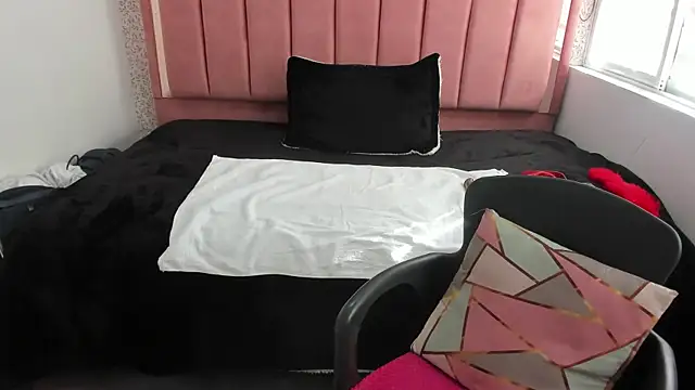 Barbara_fox__ webcam