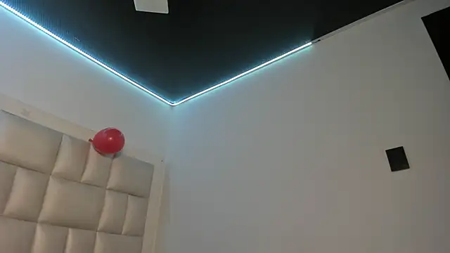 peyton__wat webcam