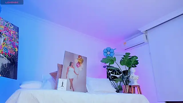 JANYLOVE__ webcam