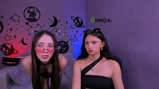 bella_dorn webcam