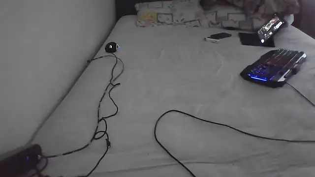 HotwifeAvcisiOlgunAdam webcam