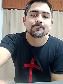 Bradd_32 webcam
