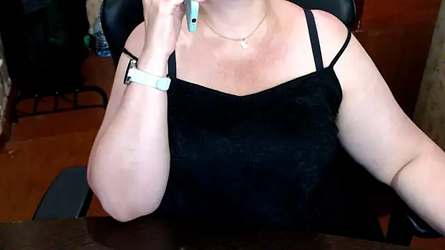 AlisaHot55 webcam