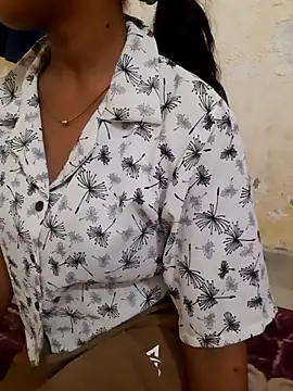 Navya6879 webcam