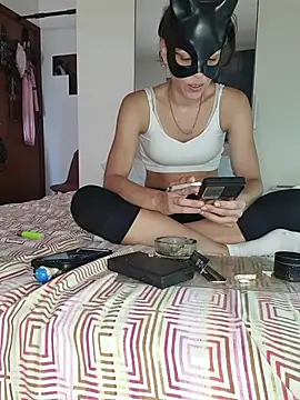 SweetSun69 webcam