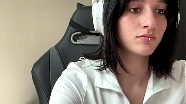 NakishaPreedom live cam on StripChat