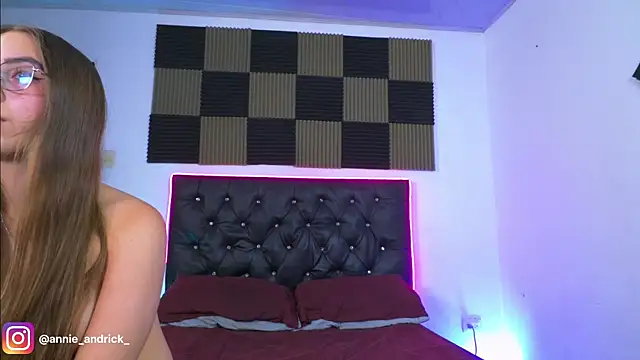 _Annie_Andrick_ Live Webcam on Stripchat