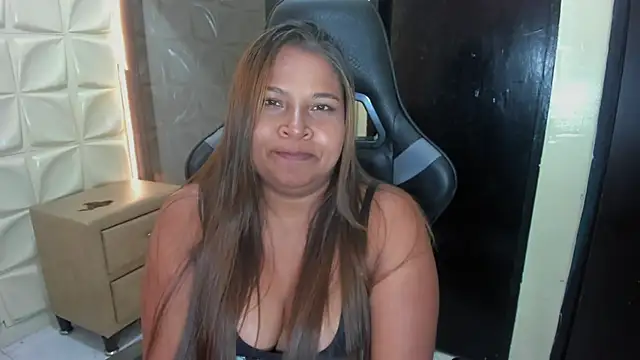amaya_riveraa webcam