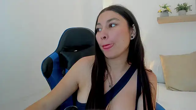 bella_99_ webcam
