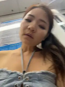 xiaoxiaocheng678 webcam