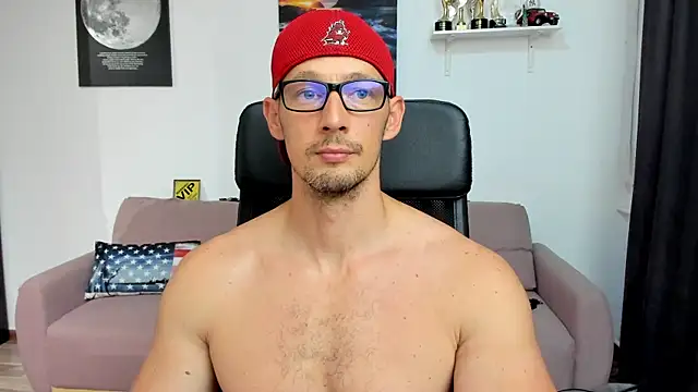 BrutusK08 webcam