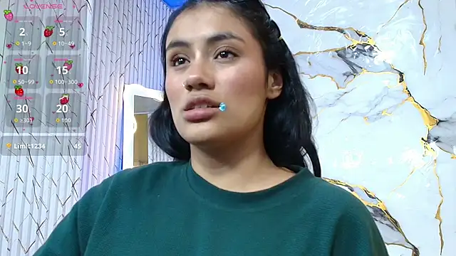 PEACHY_TAY webcam