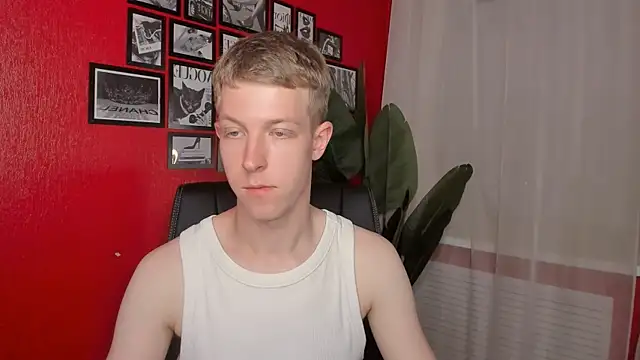 Dylan_Norton – live chatrum