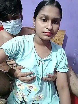 Jerin_Couple61 live cam on StripChat