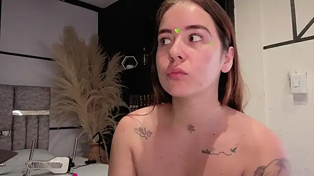 AlliceLover webcam