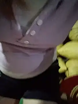 Maikute9696 webcam