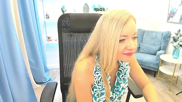 CharlotteKerti webcam