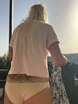 Sofia_beee webcam