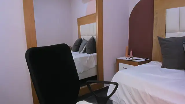 IRISRUSSELL webcam