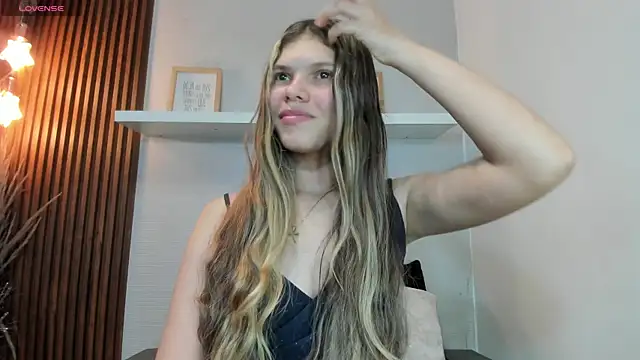 Norki_ live cam on StripChat