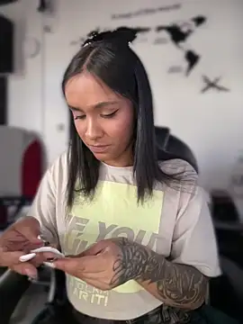 Isabella-Teen