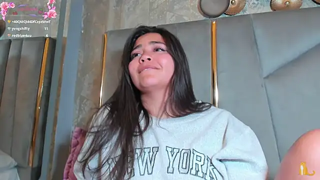 KimDevinne webcam