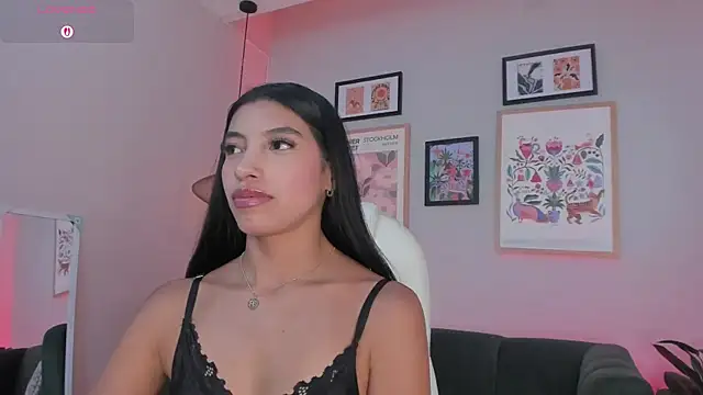 Tiffany_Low webcam