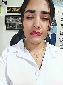 MAYE__13 webcam
