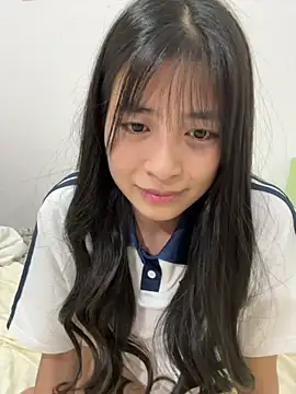yiyiya520 webcam