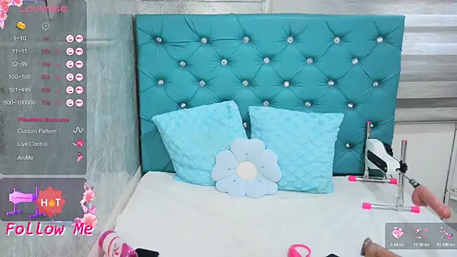 MAARYMOON webcam