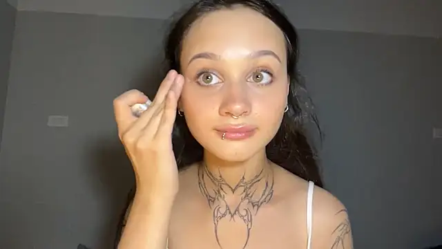 MayraLucarelli webcam