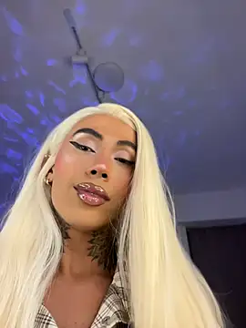 miss_tatiana_ live cam on StripChat