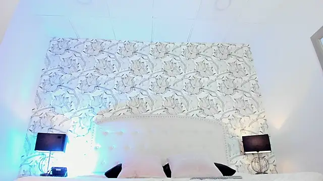 Venusandrea29 webcam
