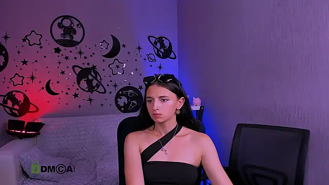 bella_dorn webcam