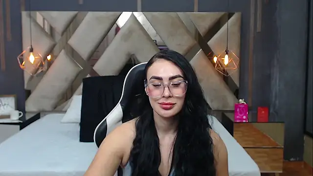 MartinaaFit webcam