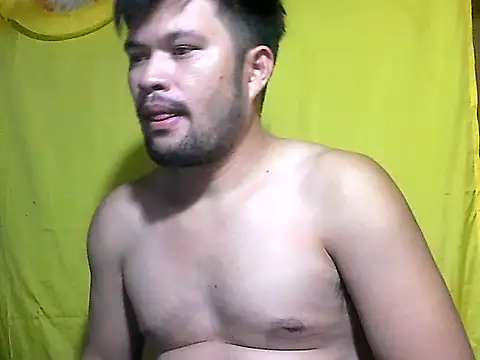 HairyHottestpinoyHandsome webcam