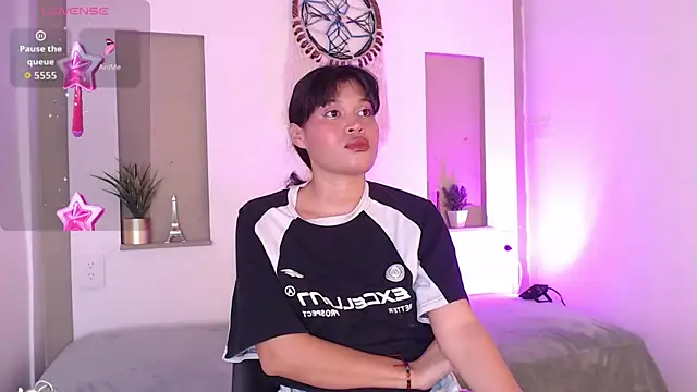 Kitty_Desire2 webcam
