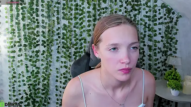 Neelly_Collins