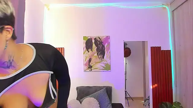 Rebeka-baker webcam