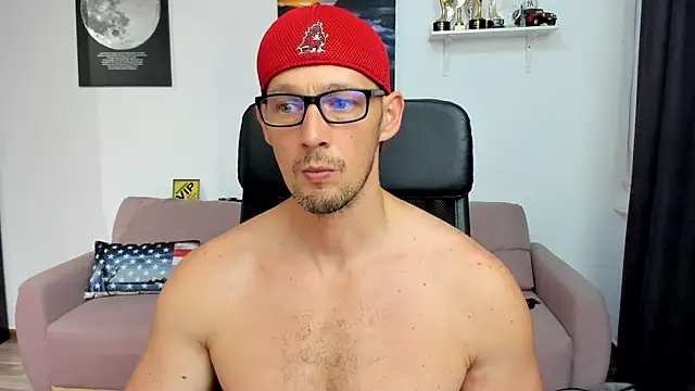 BrutusK08 webcam