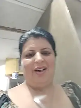 Jann_Riya333 live cam on StripChat