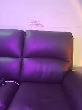 callmeshreya webcam