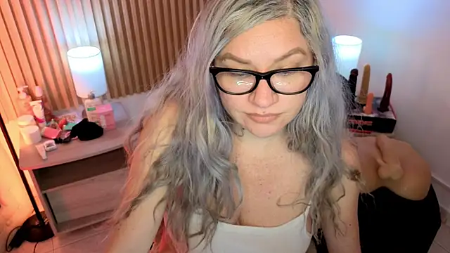 MarianL0ve webcam