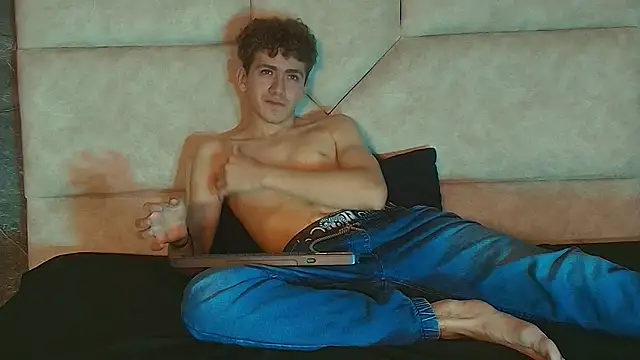 Tyler_Mcrey webcam